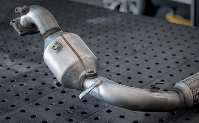 MagnaFlow Universal Catalytic Converter 2.50inch C/A