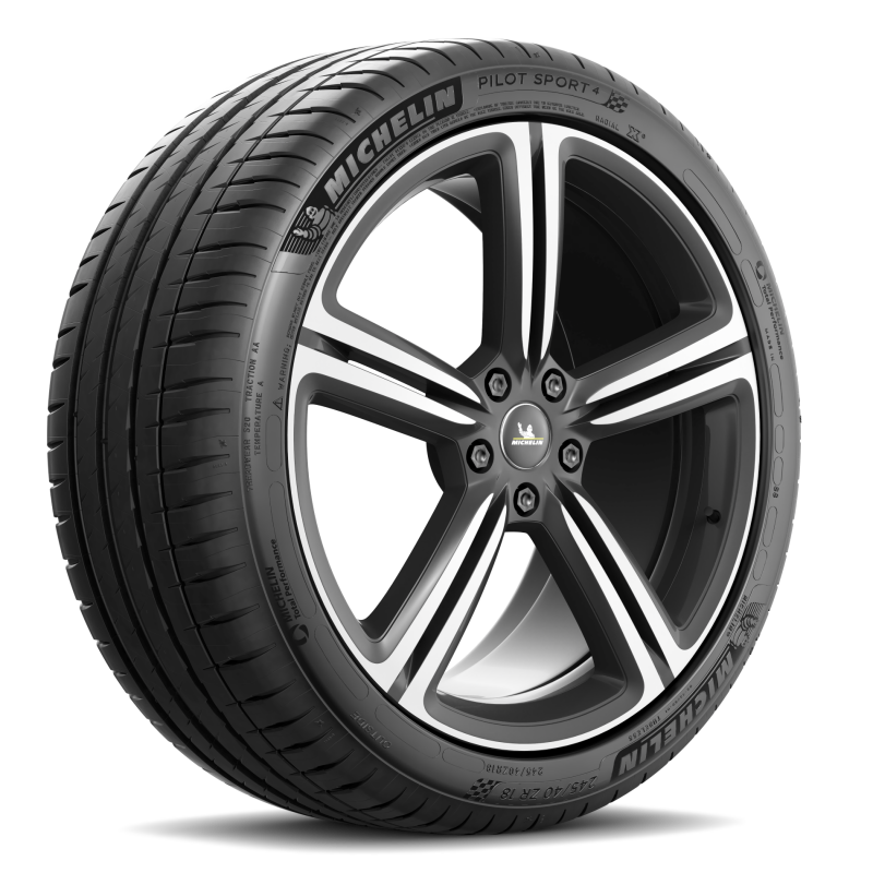 Michelin Pilot Sport 4 245/45R19 102Y XL
