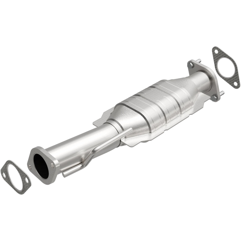 MagnaFlow Direct Fit Catalytic Converter 09-11 GMC Acadia 3.6L