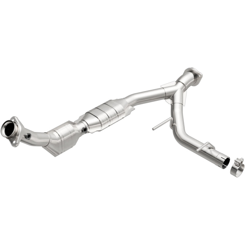 MagnaFlow Direct Fit Catalytic Converter 03-04 Ford Expedition 5.4L V8 Passenger Side