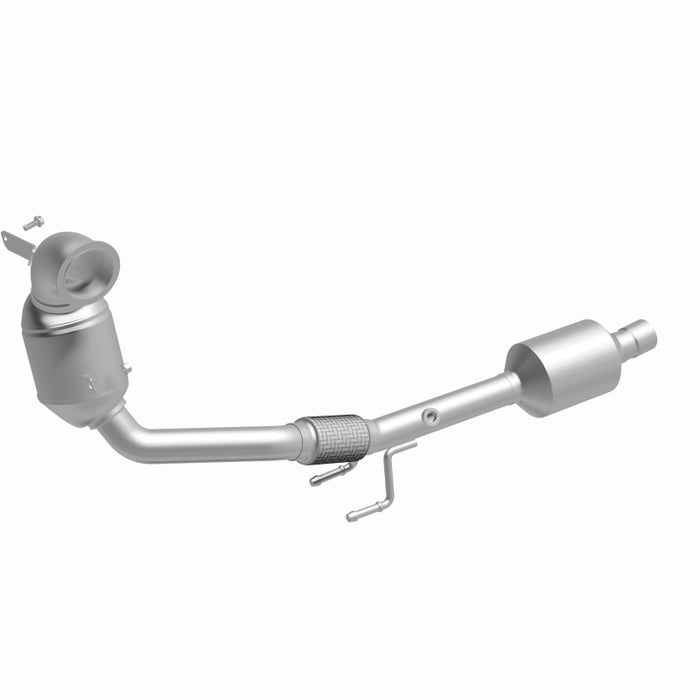 Magnaflow Conv Direct Fit 19-20 Volkswagen Jetta 1.4L Underbody