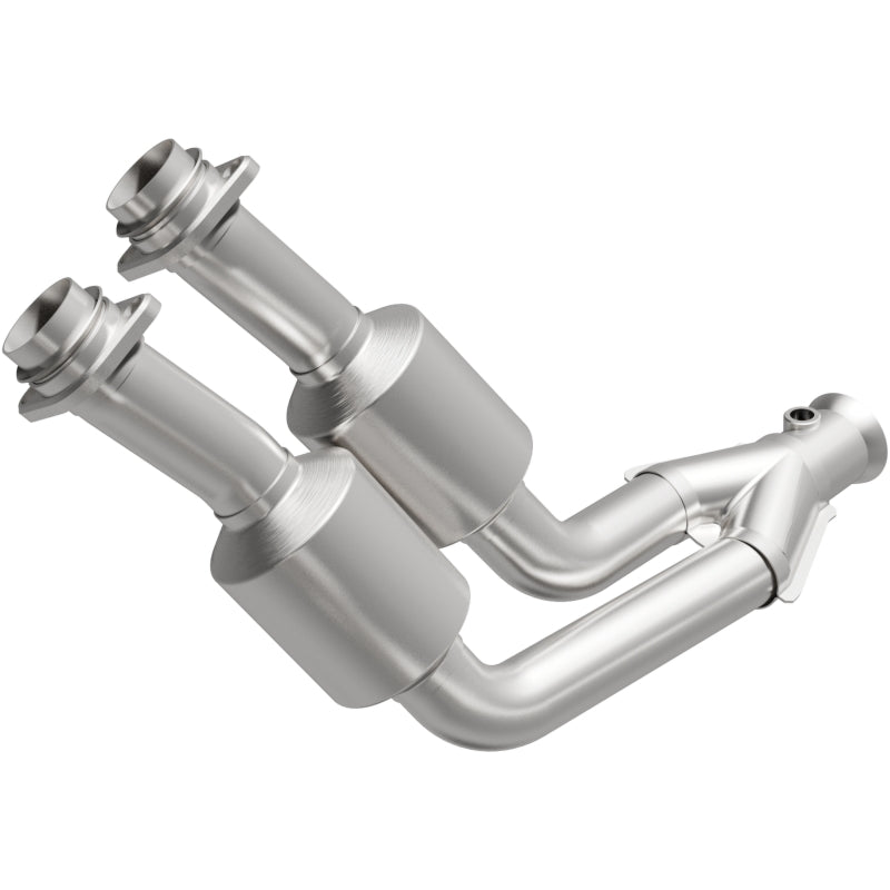 MagnaFlow Direct Fit Catalytic Converter 1995-1997 Jaguar Vanden Plas/ XJ6 4.0