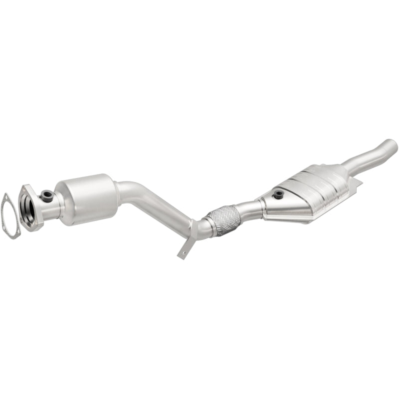 MagnaFlow Direct Fit Catalytic Converter 03 Volkswagen Passat 2.8L
