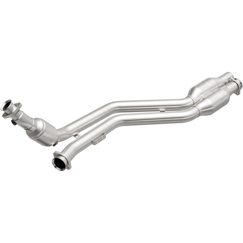 MagnaFlow Direct Fit Catalytic Converter 02-03 Mercedes CLK430 4.3L Passenger Side